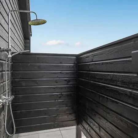 Stunning In With 4 Bedrooms And Wifi * Jerup